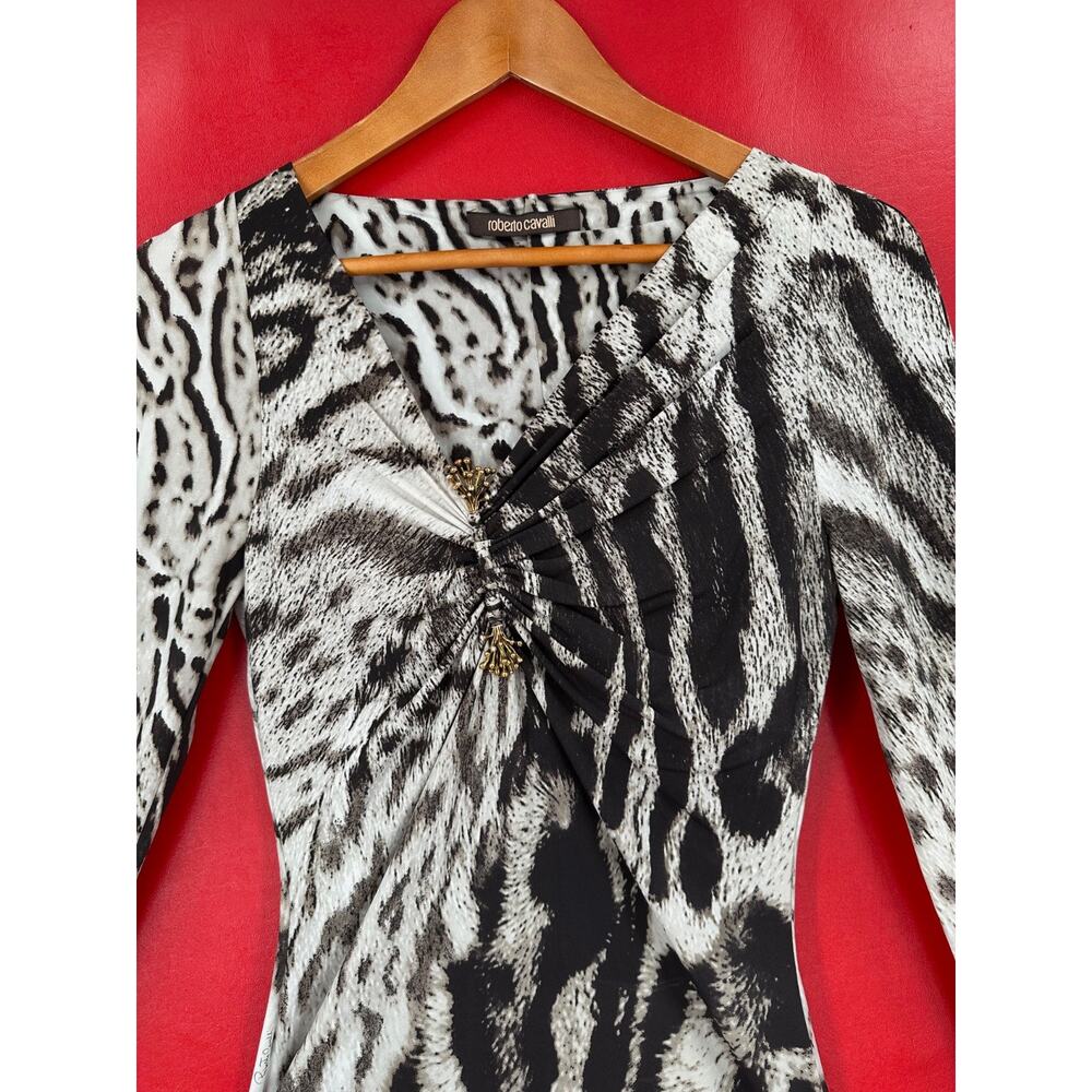 Roberto Cavalli Black and White Animal Print Long Sleeve Blouse - Picture 11 of 13
